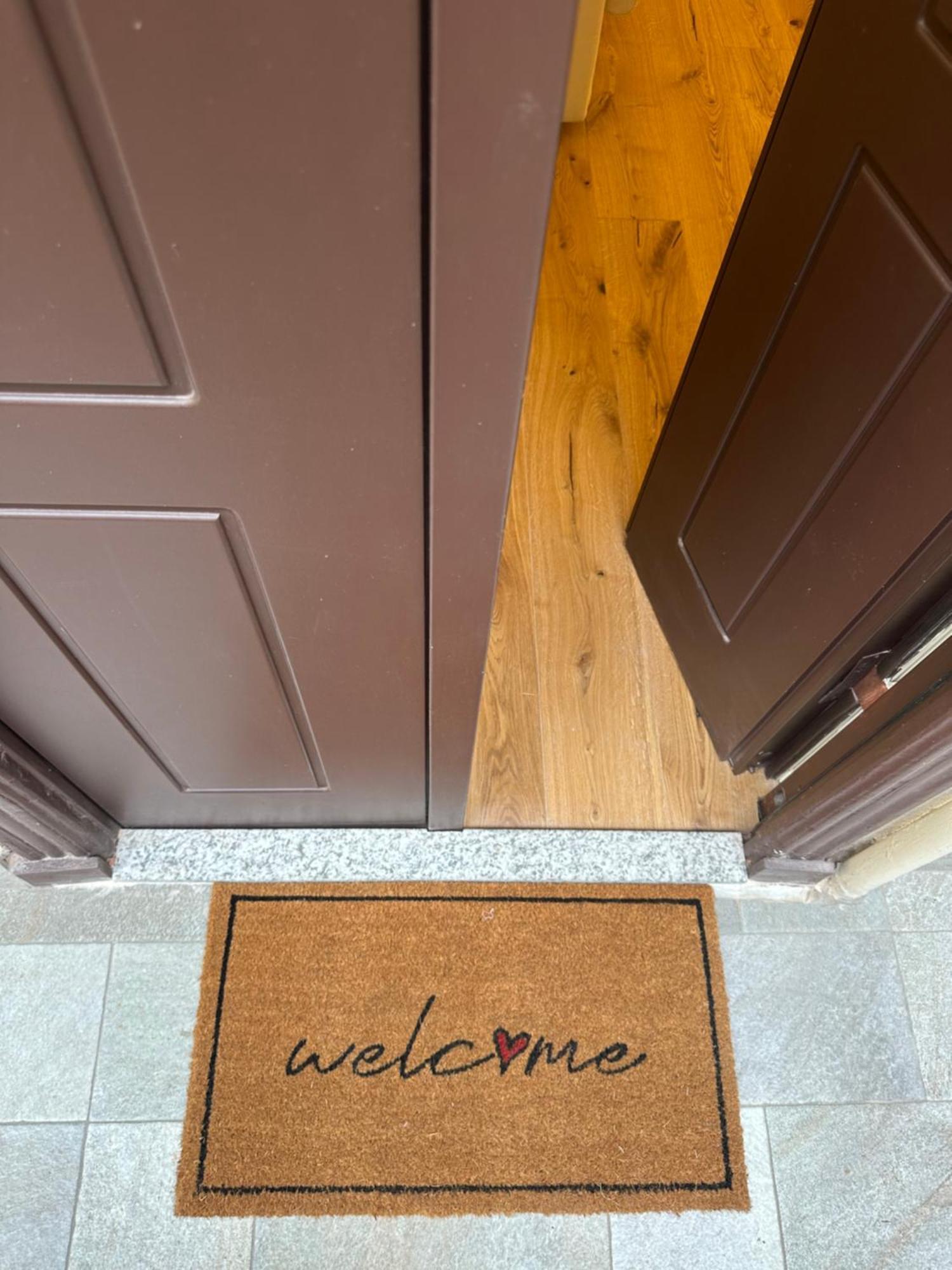 Private Apartment With Wi-Fi Milano City Near Duomo Atena Exterior photo