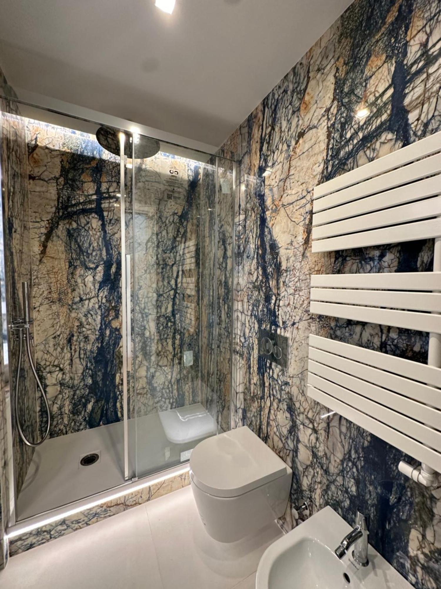 Private Apartment With Wi-Fi Milano City Near Duomo Atena Exterior photo